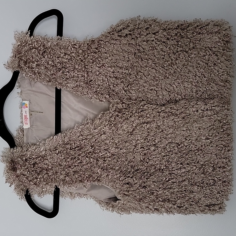 Umgee Crop Vest